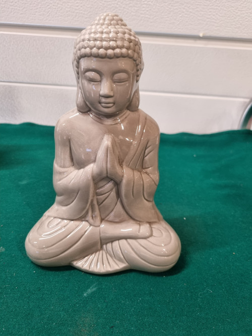 Boeddha beeld grijs