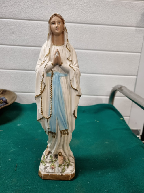 Maria beeld uit italy