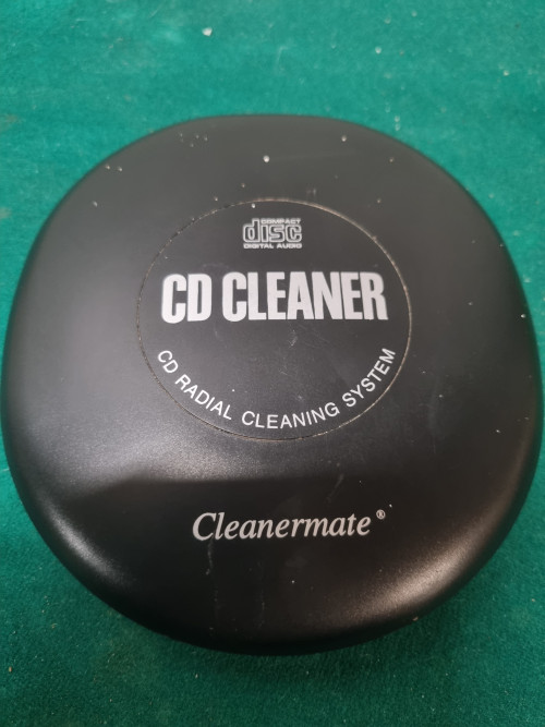 Cd cleaner cleanermate
