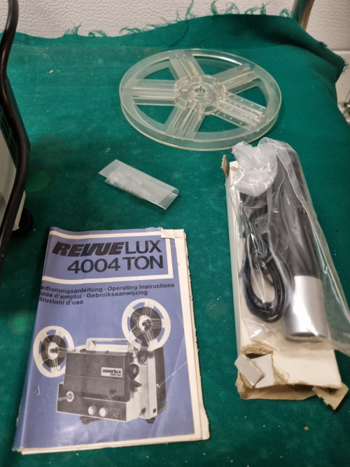 super 8 projector revue lux 4004 ton