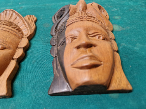 houten indianen masker beelden vintage