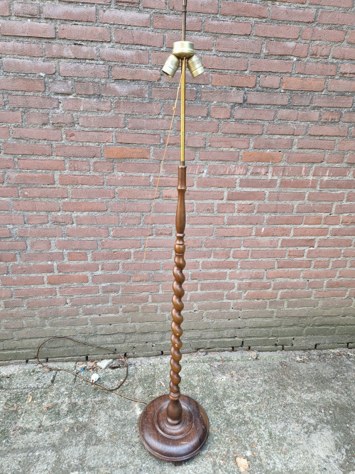 gedraaide houten vloerlamp vintage